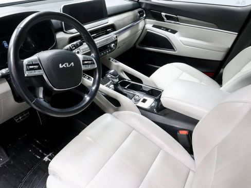 Used 2022 Kia Telluride SX image 24