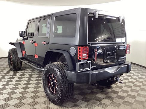 Used 2015 Jeep Wrangler Unlimited Rubicon w/ Dual Top Group image 4