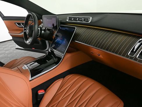 Certified 2024 Mercedes-Benz S 63 AMG S w/ Rear Seat Package image 22