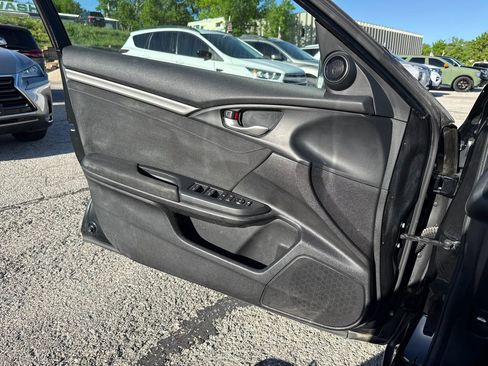 Used 2018 Honda Civic EX image 21