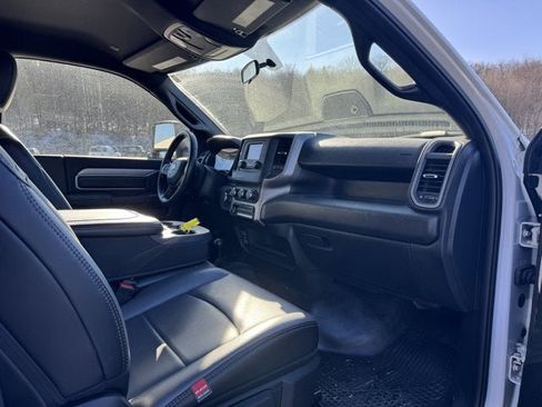 Used 2024 RAM 3500 Tradesman image 27