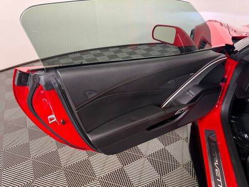 Used 2017 Chevrolet Corvette Z06 RWD image 13