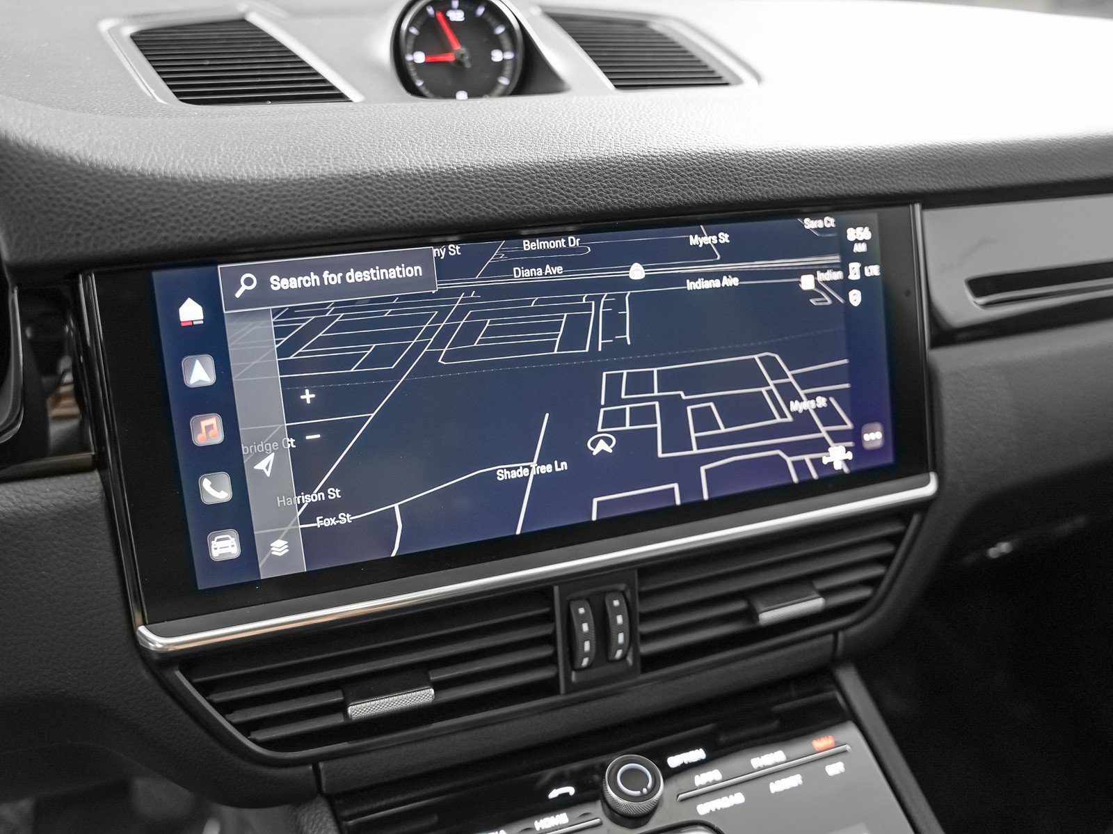 Certified 2023 Porsche Cayenne AWD/4WD image 23