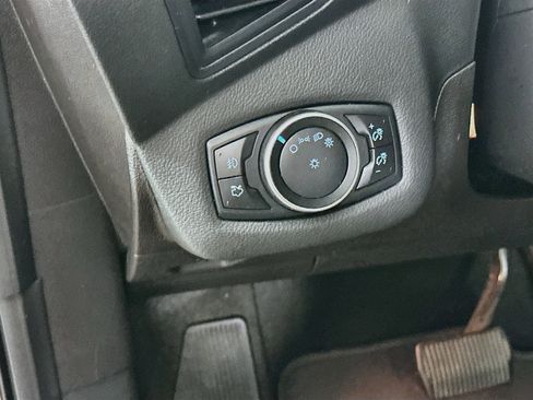 Used 2016 Ford Escape SE w/ Equipment Group 201A FWD image 16