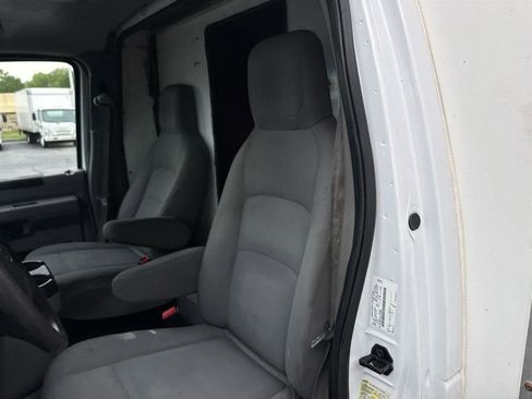 Used 2018 Ford E-350 and Econoline 350 Super Duty w/ Power Windows & Locks Group RWD image 14
