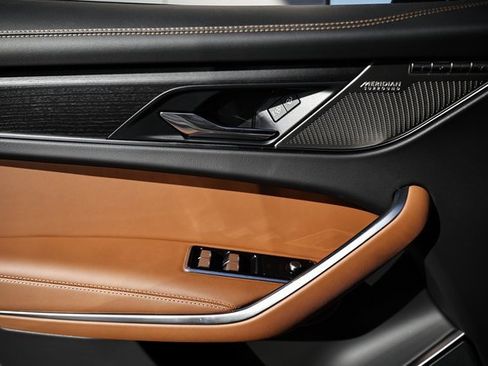 New 2026 Jaguar F-PACE R-Dynamic S image 17