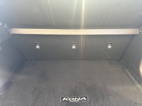 Used 2023 Hyundai Kona SE FWD image 19