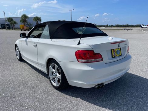 Used 2013 BMW 128i Convertible image 8