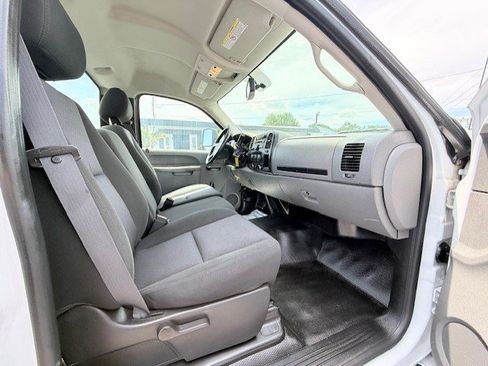 Used 2012 Chevrolet Silverado 2500 W/T RWD image 16