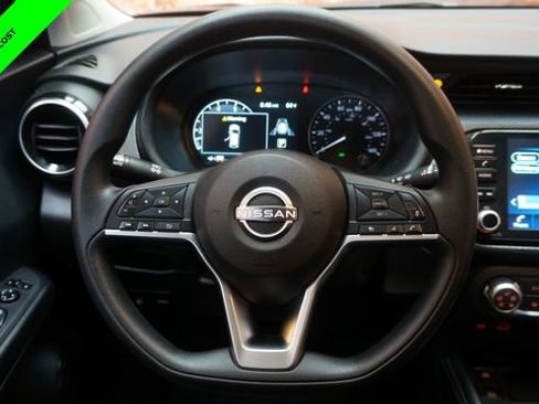 Certified 2023 Nissan Kicks SV FWD image 12