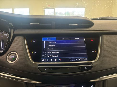 Used 2024 Cadillac XT6 Luxury image 42