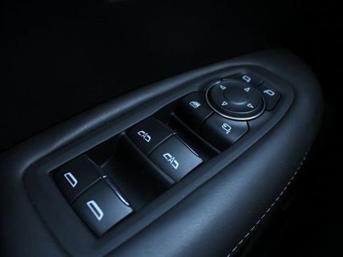 Used 2024 Cadillac XT5 Premium Luxury w/ Platinum Package image 17