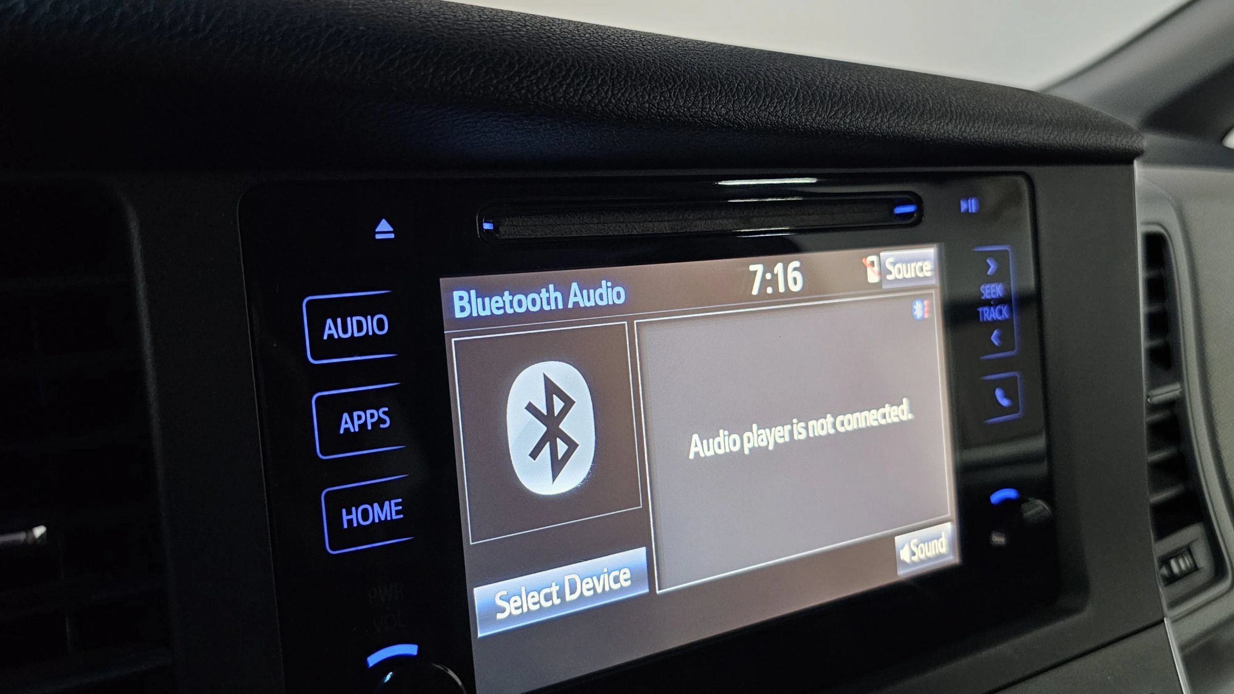 Used 2016 Toyota Sienna LE FWD image 30