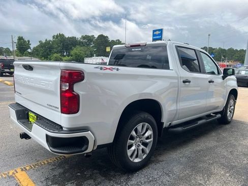New 2026 Chevrolet Silverado 1500 Custom AWD/4WD image 9