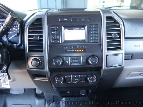 Used 2020 Ford F250 XL w/ Power Equipment Group image 30