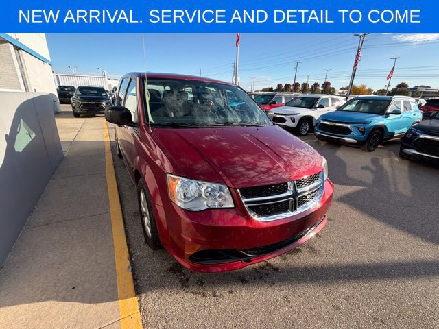 Used 2016 Dodge Grand Caravan American Value Package FWD image 1