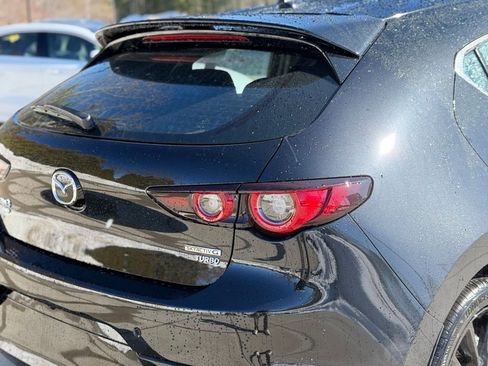 New 2026 MAZDA MAZDA3 Hatchback w/Premium Plus Pkg image 10