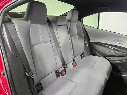 Used 2025 Toyota Corolla SE image 17