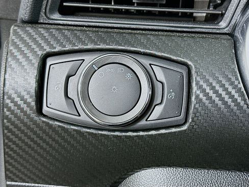 Used 2021 Ford Mustang Coupe image 17