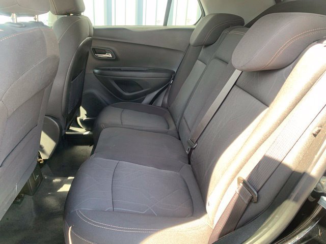 Used 2020 Chevrolet Trax LT AWD/4WD image 12