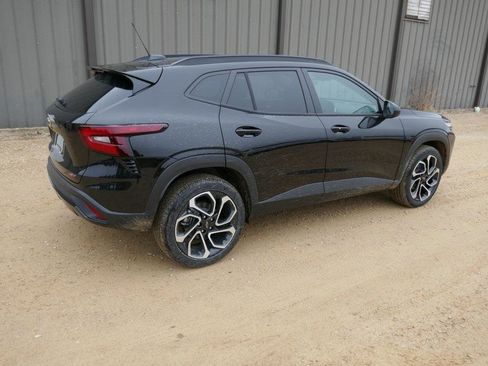 New 2026 Chevrolet Trax RS w/ Sunroof Package image 3