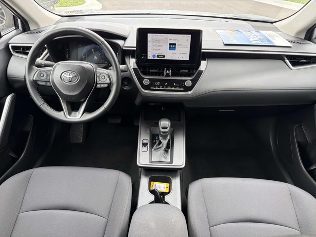 Certified 2026 Toyota Corolla Cross LE FWD image 21