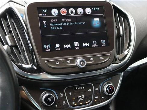 Used 2018 Chevrolet Volt Premier w/ Driver Confidence Package FWD image 19