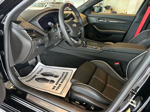 Used 2024 Cadillac CT5 V Blackwing w/ Driver Assist Package RWD image 6
