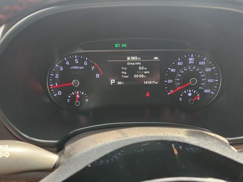 Used 2020 Kia Soul GT-Line Turbo FWD image 19