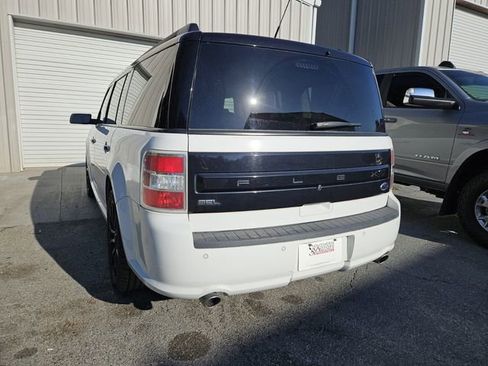 Used 2019 Ford Flex SEL w/ Equipment Group 202A FWD image 9