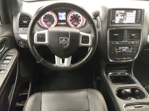 Used 2017 Dodge Grand Caravan GT FWD image 22
