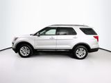 Used 2018 Ford Explorer XLT w/ Equipment Group 201A image 4