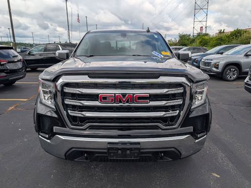 Used 2020 GMC Sierra 1500 SLE w/ SLE Value Package AWD/4WD image 2