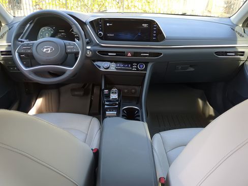 Used 2022 Hyundai Sonata Limited image 14