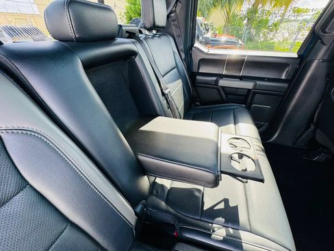 Used 2017 Ford F150 Raptor w/ Equipment Group 802A Luxury AWD/4WD image 16