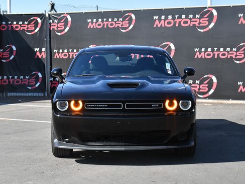 Used 2023 Dodge Challenger GT image 2