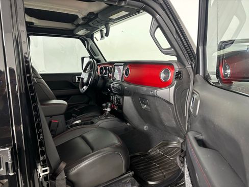 Used 2021 Jeep Gladiator Rubicon image 11