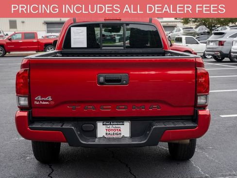 Used 2023 Toyota Tacoma SR w/ SR Convenience Package AWD/4WD image 4