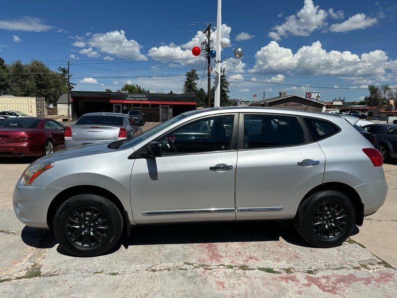 Used 2013 Nissan Rogue S AWD/4WD image 4