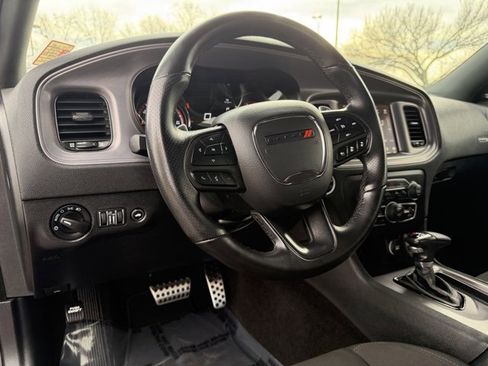 Used 2023 Dodge Charger R/T w/ Blacktop Package image 15