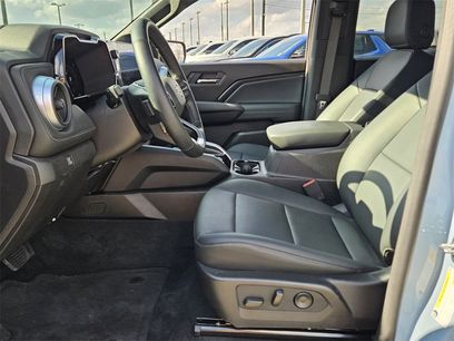 New 2025 Chevrolet Colorado LT w/ LT Convenience Package