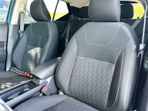 Used 2024 Nissan Kicks SV image 17