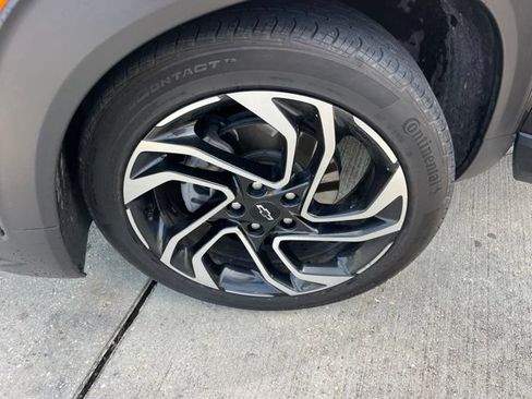 Used 2024 Chevrolet TrailBlazer RS w/ Convenience Package FWD image 30