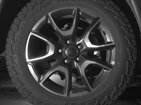 Used 2025 Jeep Compass Trailhawk image 15