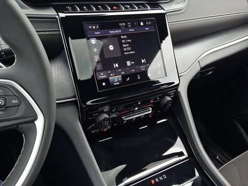 Certified 2023 Jeep Grand Cherokee Altitude AWD/4WD image 20