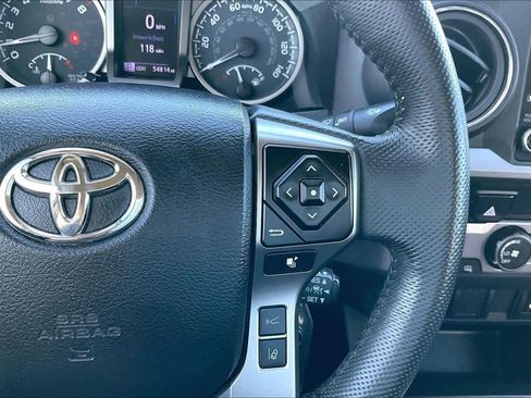 Used 2021 Toyota Tacoma SR5 image 22
