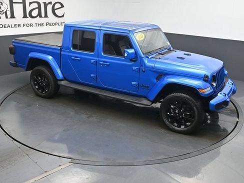 Used 2022 Jeep Gladiator Overland AWD/4WD image 47