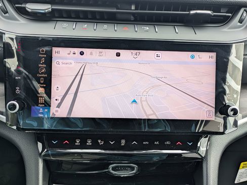 New 2026 Jeep Grand Cherokee Altitude AWD/4WD image 13