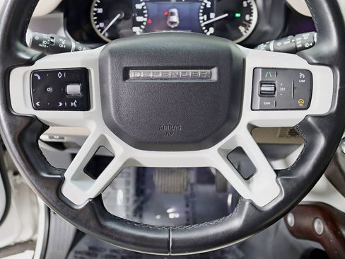 Used 2023 Land Rover Defender 110 SE AWD/4WD image 15