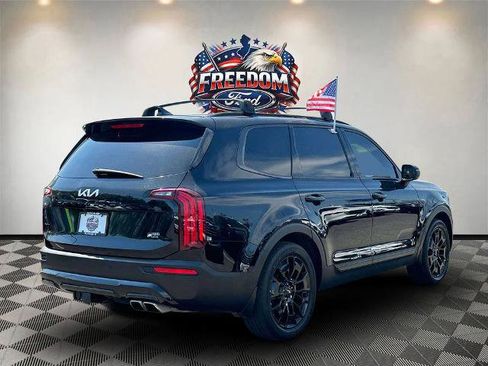Used 2022 Kia Telluride EX w/ EX Premium Package AWD/4WD image 4